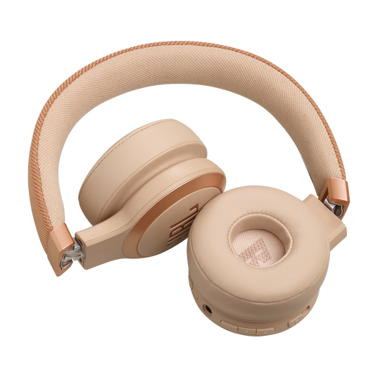 JBL Live 670NC Wireless On-Ear Noise-Cancelling Headphones (JBLLIVE670NCBLKAM)