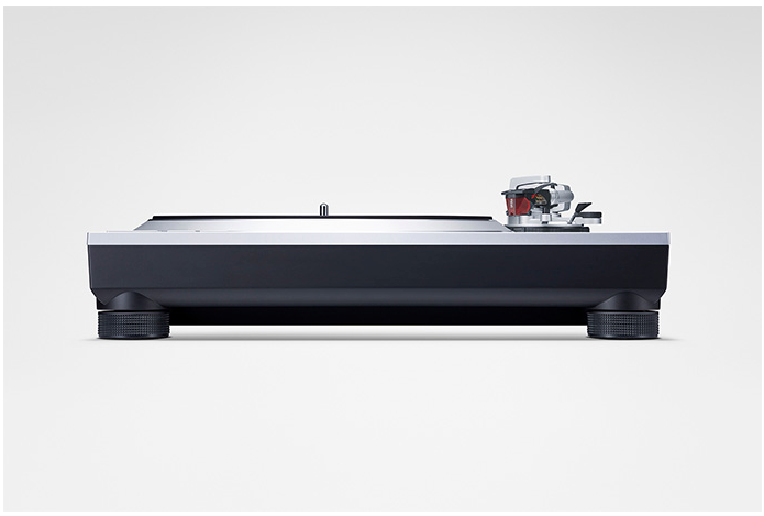 Technics SL-1500C Direct Drive Turntable System